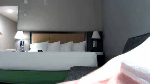 irishdkmthrfuckr online show from 27, 7, 2026