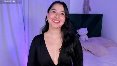 Iris Moira  online show from 6, 5, 2026