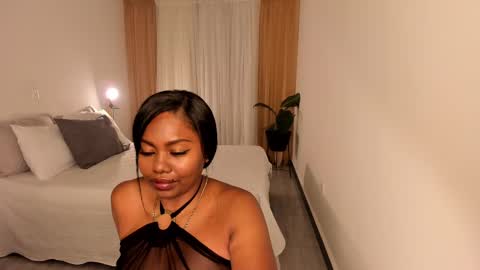 Snapshot of irismoon777 chatting on 9, 11, 2025 Rose online show from 9, 11, 2025