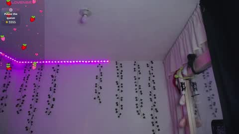 Iris  online show from 6, 2, 2026