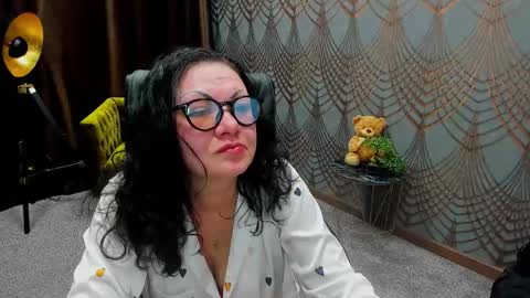 Snapshot of irissmoon1 chatting on 20, 3, 2026 Iris online show from 20, 3, 2026