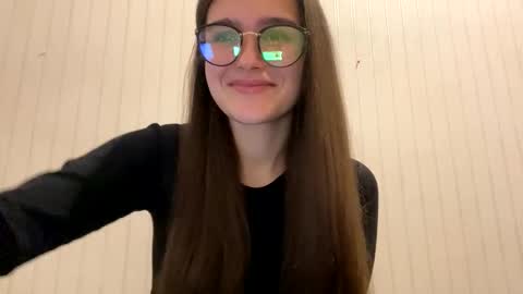 irisss31 online show from 3, 1, 2025