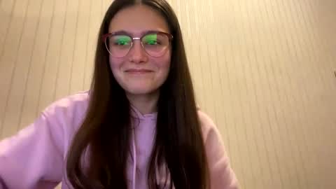 irisss31 online show from 15, 1, 2025