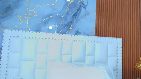 Sandy  online show from 22, 2, 2025