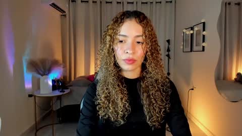 isa_____ online show from 8, 2, 2025