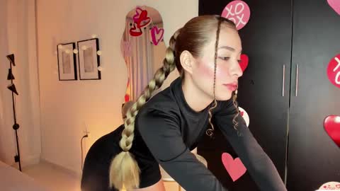 isa_____ online show from 27, 2, 2025