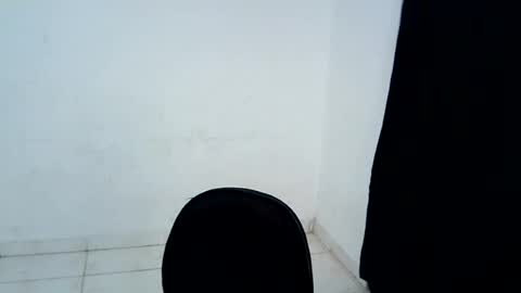 Snapshot of isa_bellaxx23 chatting on 8, 8, 2026 isa_bellaxx23 online show from 8, 8, 2026