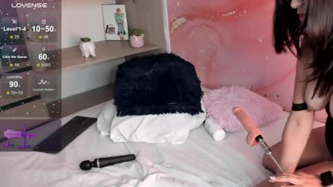 Snapshot of isa_jonness_ chatting on 10, 4, 2026 oIssaJonneso online show from 10, 4, 2026