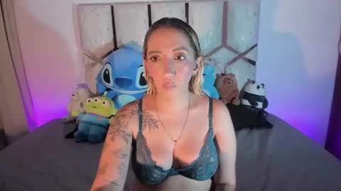 isa_klein online show from 7, 7, 2026
