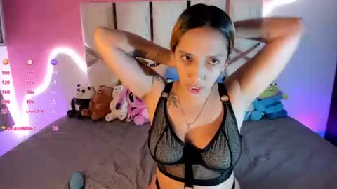 isa_klein online show from 6, 8, 2026