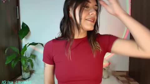 Isabella Laurentt  online show from 5, 1, 2026