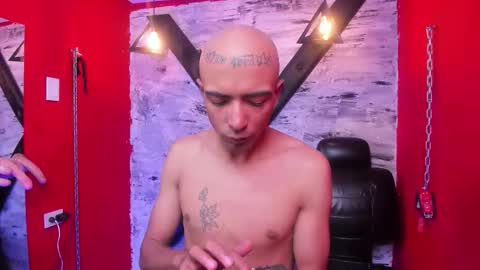 Snapshot of isa_n_jack chatting on 14, 1, 2026 Isabella y Jack online show from 14, 1, 2026