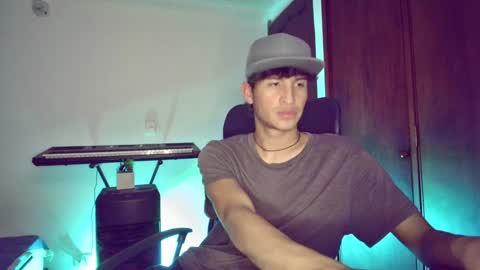 Snapshot of isaac__efx chatting on 7, 1, 2025 isaac online show from 7, 1, 2025