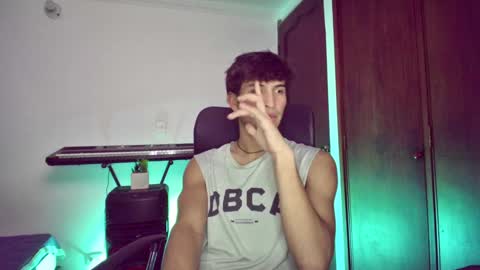 Snapshot of isaac__efx chatting on 10, 1, 2025 isaac online show from 10, 1, 2025