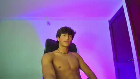 Snapshot of isaac__efx chatting on 17, 9, 2025 isaac online show from 17, 9, 2025