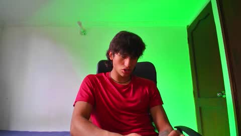 Snapshot of isaac__efx chatting on 26, 9, 2025 isaac online show from 26, 9, 2025