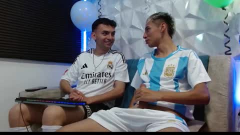 Isaac tan online show from 13, 9, 2025