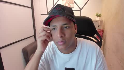 IsaacBlack  online show from 28, 9, 2025