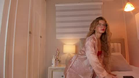 isabela__x online show from 5, 5, 2026