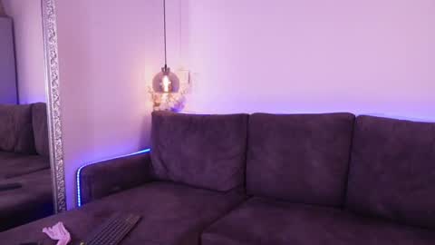 Isabela online show from 9, 7, 2026