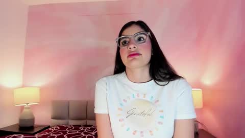 isabelastefano online show from 12, 3, 2026