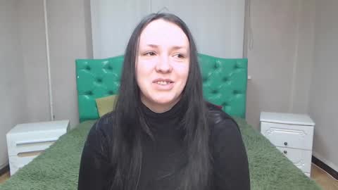 IsabelBlackberry online show from 15, 12, 2024