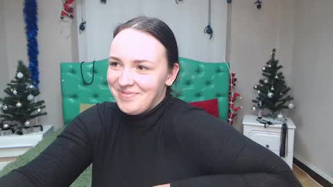 IsabelBlackberry online show from 5, 1, 2025