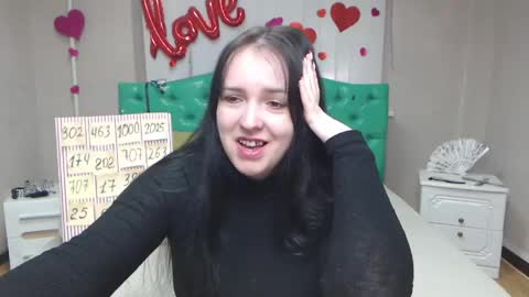IsabelBlackberry online show from 28, 4, 2026