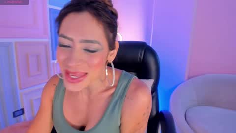 Isabel Bornner online show from 27, 2, 2025