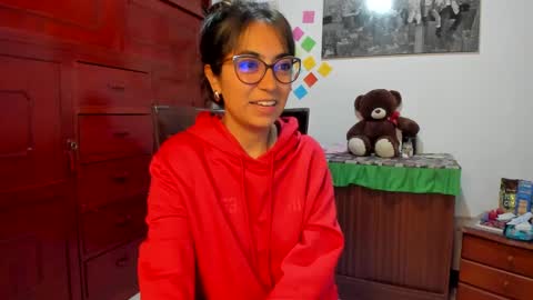 Isabella22 1 online show from 17, 1, 2025
