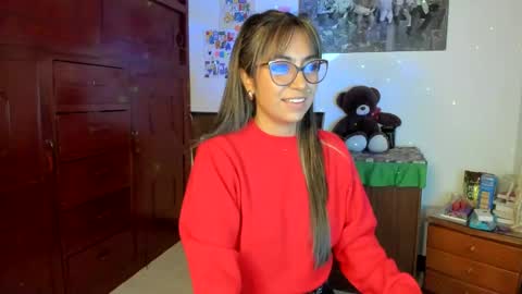 Isabella22 1 online show from 28, 1, 2025