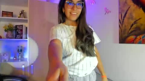 Isabella22 1 online show from 28, 2, 2025