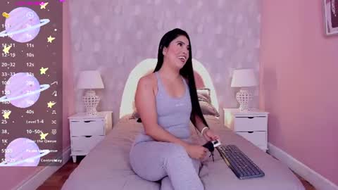 isabella__milf online show from 14, 7, 2026