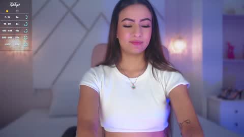 Isa  online show from 4, 2, 2025