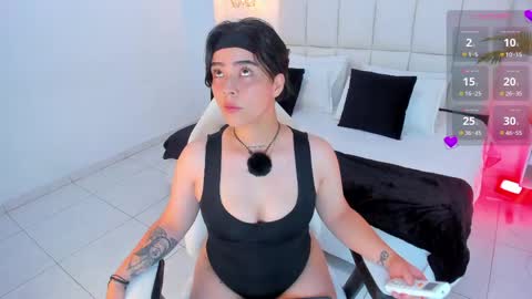 isabella_clarkk online show from 16, 4, 2026