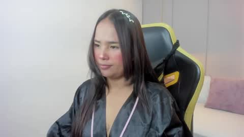 Isabel florez online show from 5, 5, 2026