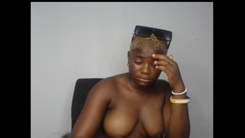 Snapshot of isabella_love7 chatting on 9, 3, 2026 isabella online show from 9, 3, 2026