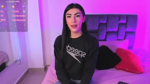 Isabella Moon9 online show from 1, 4, 2026