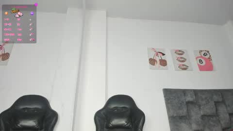 Isabella Moon9 online show from 19, 5, 2026