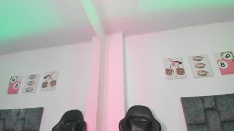 Isabella Moon9 online show from 20, 5, 2026