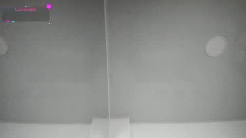 Isabella Moon9 online show from 28, 5, 2026