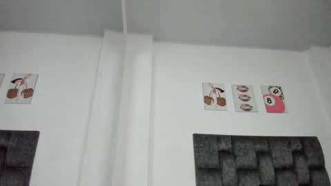Isabella Moon9 online show from 3, 6, 2026
