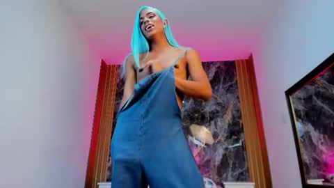 Isabella online show from 22, 7, 2026