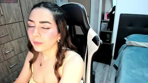 Isabella Sea online show from 9, 12, 2024