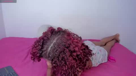 isabella online show from 18, 1, 2025