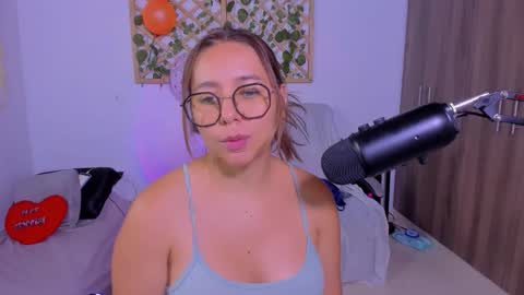 Isabella online show from 15, 3, 2026