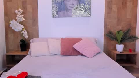 isabella_winkler online show from 6, 3, 2026