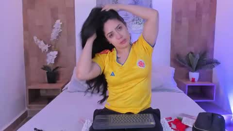 isabella_winkler online show from 3, 7, 2026