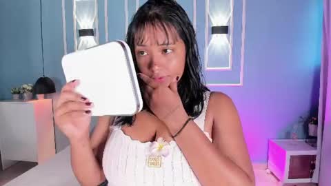 isabella zc online show from 25, 7, 2026