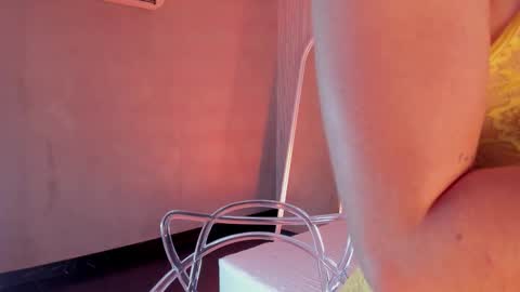 isabellaa_palacios online show from 5, 1, 2026